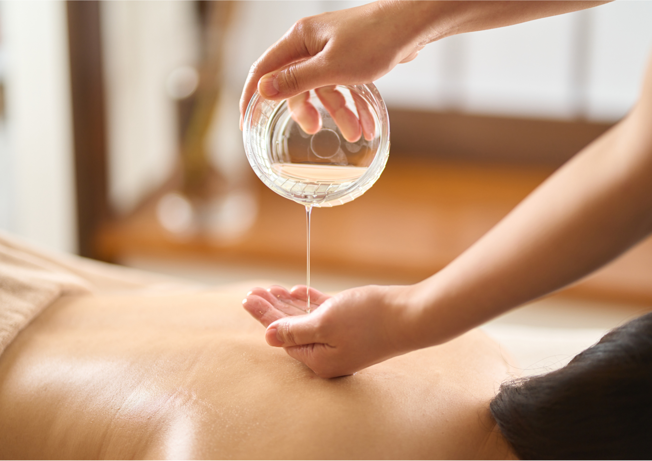 オイルマッサージ